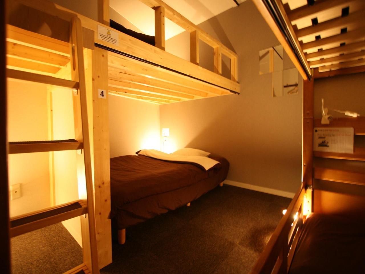 Osaka Guesthouse Nest Exterior photo