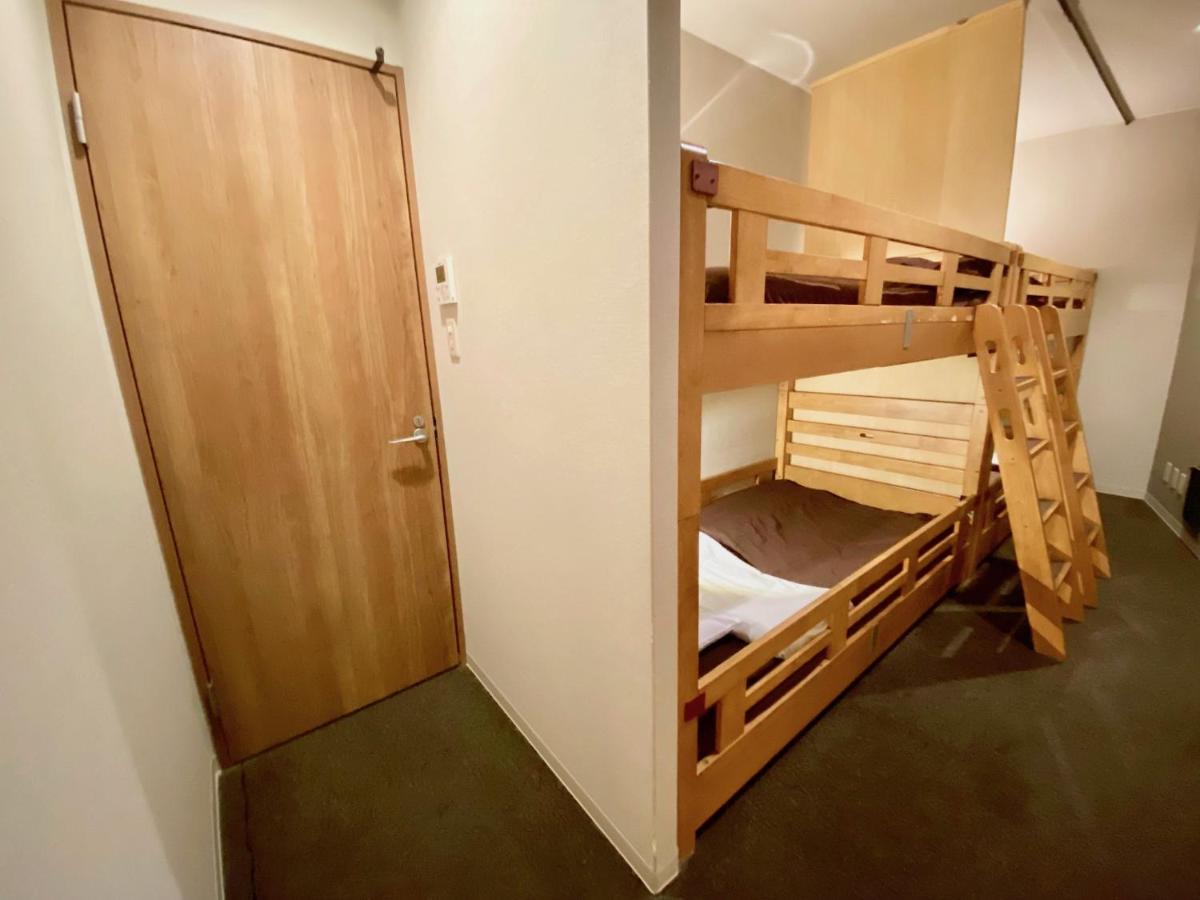 Osaka Guesthouse Nest Exterior photo