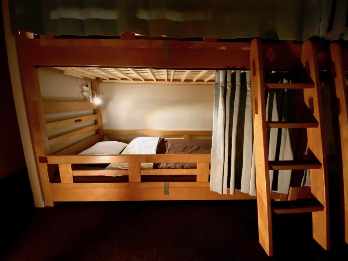 Osaka Guesthouse Nest Exterior photo